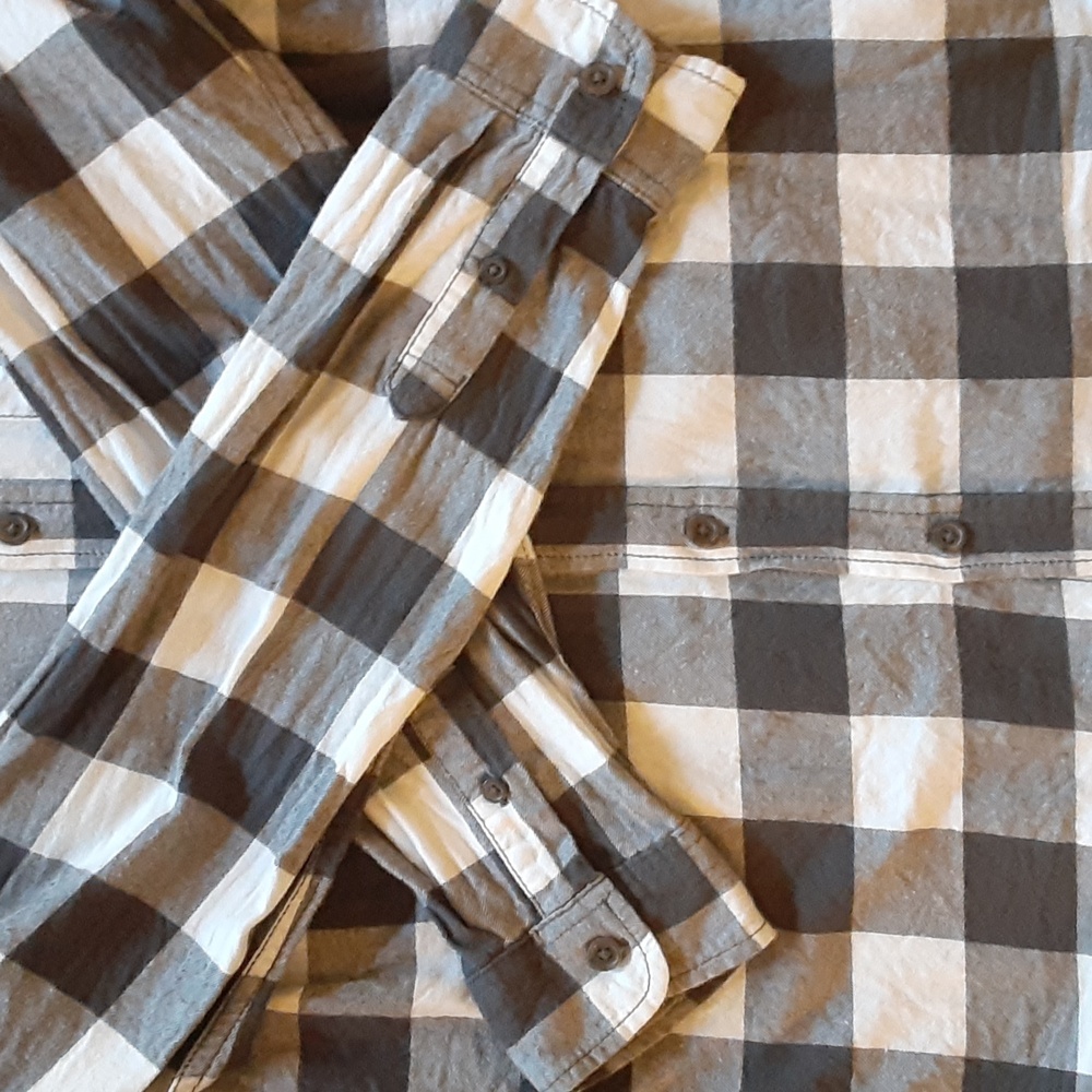 Boys' Plaid Flannel Button-Down Shirt - Cat & Jack™ - Picture 4 of 8